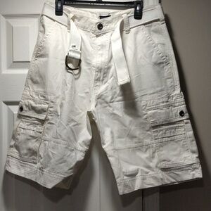 Levi's cargo shorts white
